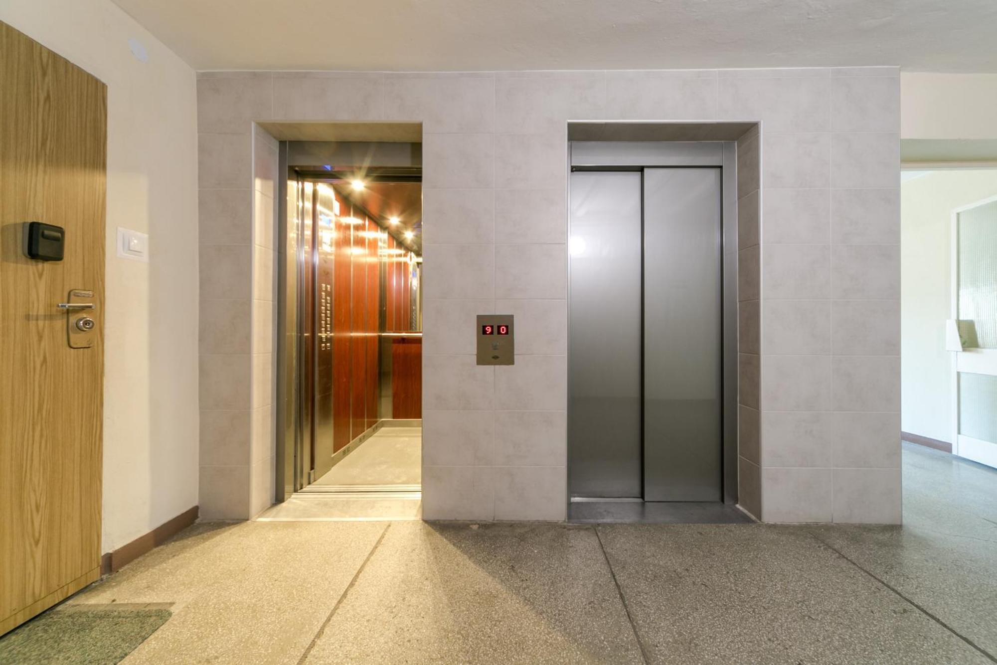 דירות Warsaw Concierge Panska 61 מראה חיצוני תמונה